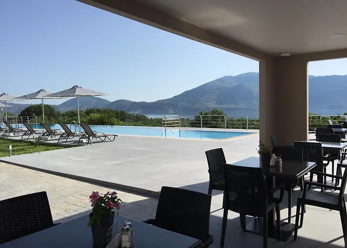 Phaedra Suites Lixouri