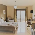 Otel Phaedra Suites Lixouri