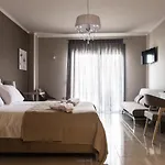 Otel Phaedra Suites *